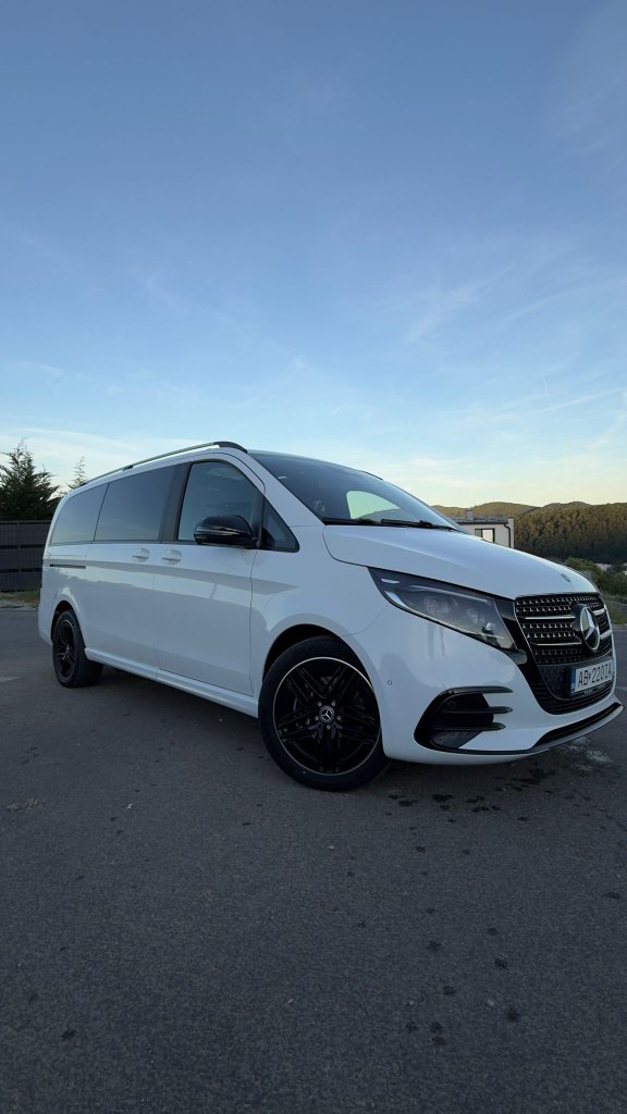 Mercedes V 300 d 4Matic na pren&aacute;jom Bellux